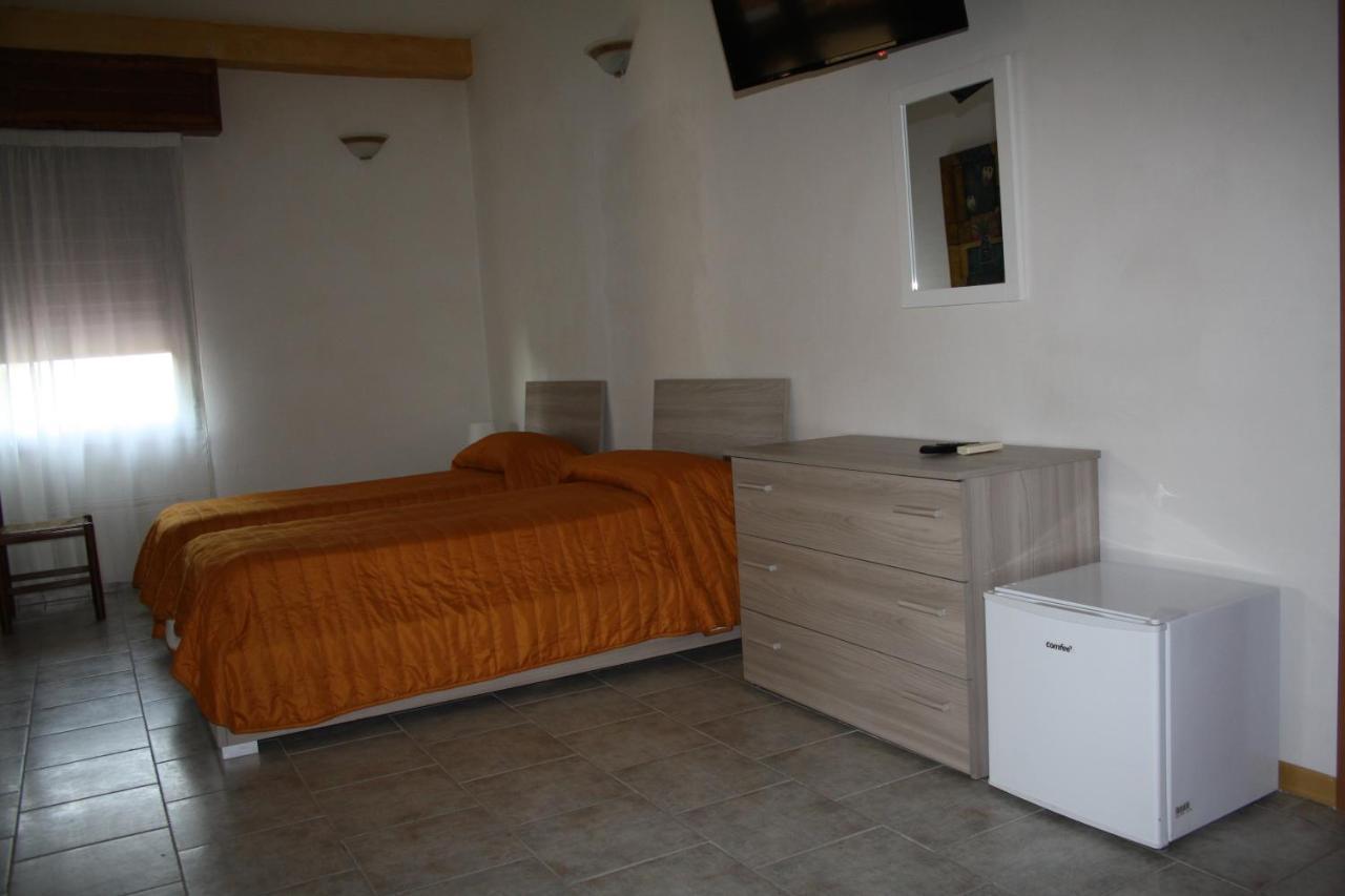 B&B Borgo Pileri Mazzarino Экстерьер фото